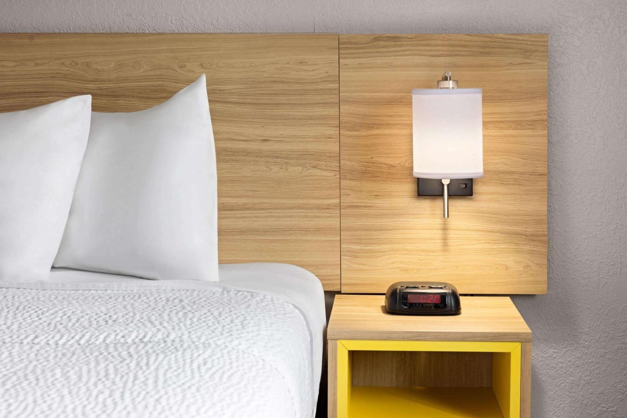 Days By Wyndham Ny