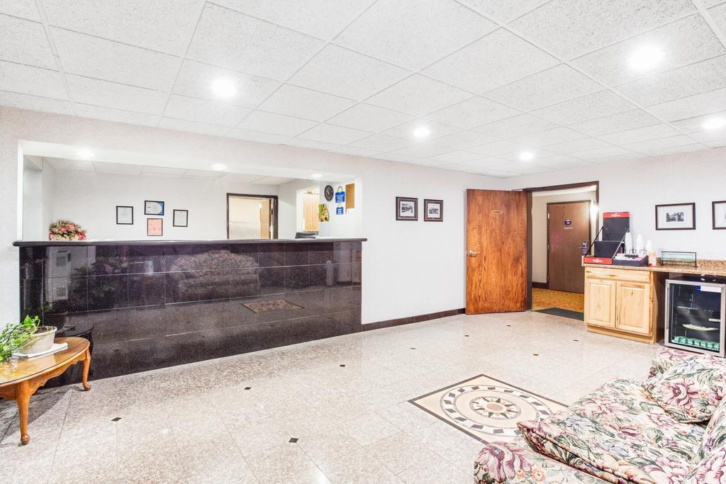 Motel Days By Wyndham Ny 2*