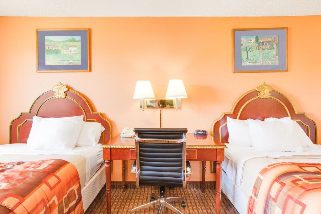 Days By Wyndham Ny Motel