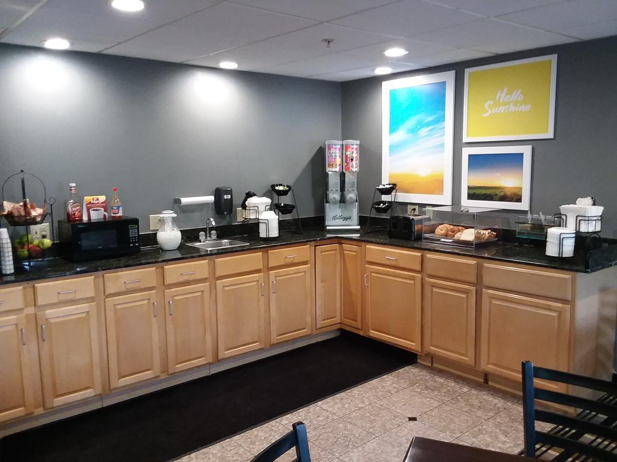 Days By Wyndham Ny Motel 2*