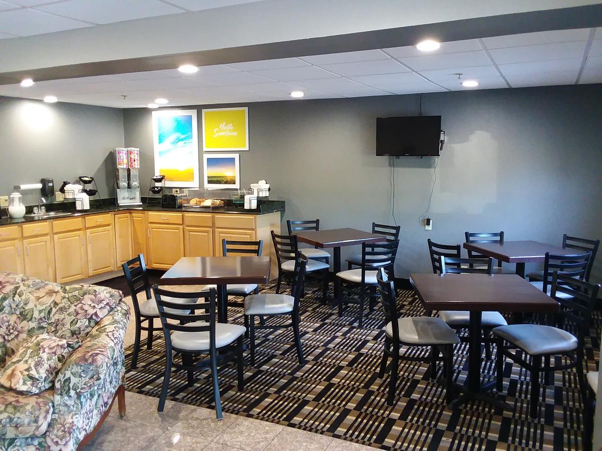 Days By Wyndham Ny Motel 2*